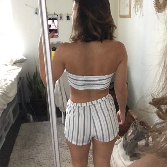 Striped Set! - Picture 3 of 3